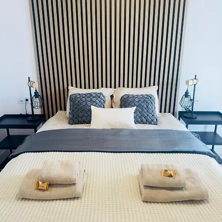 Endless Summer - Swimming Pool - Ac Apartman Costa Adeje (Tenerife)