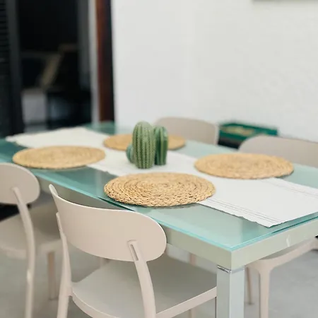 Endless Summer - Swimming Pool - Ac