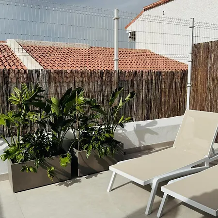 Endless Summer - Swimming Pool Апартаменти